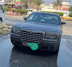 كرايسلر 300